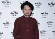 Elijah Wood va juca în serialul „Dirk Gently”