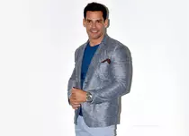 Actorul Cristian de la Fuente a întrerupt filmările la noua lui telenovelă