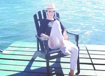 FOTO. Edith Gonzalez încearcă să uite de boală în Cuba. Ce sfaturi le dă fanilor