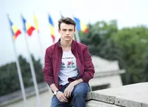 „Descendenții” 2: Actorul Thomas Doherty ne-a răspuns la întrebări la București