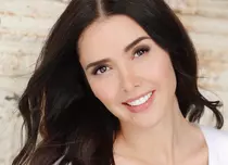Marlene Favela va fi „Regina Sudului” pe scena teatrului