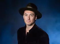 FOTO. A zis adio burlăciei! Jude Law s-a însurat în secret