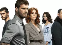 Un nou serial turcesc, cu Kıvanç Tatlıtuğ, intră în grila Kanal D. Când are loc premiera