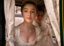 Vremuri bune pentru Phoebe Dynevor, vedeta din „Bridgerton”