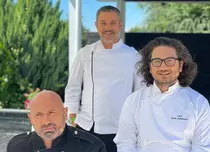 Încep filmările la „Chefi fără limite”, noul show de la Antena 1. Cât va sta echipa în Grecia