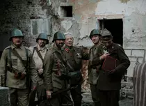 Film eveniment, în seara asta, la Prima TV: „Între chin și amin”, pelicula românească cu 51 de premii internaționale
