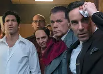 Premiera filmului „The Many Saints of Newark”, prequelul serialului „Clanul Soprano”, stârnește scandal