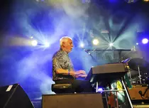 A murit Gary Brooker. Solistul trupei Procol Harum și interpretul „A Whiter Shade of Pale” avea 76 de ani