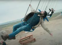 „Căutătorul de vânt”, cel mai nou proiect al lui Dan Bordeianu și al Olimpiei Melinte, ajunge la cinema în martie