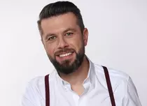 Daniel Osmanovici, despre dependențe matinale: „Cămășa este ca o a două piele, de luni până vineri”
