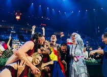România s-a calificat în finala Eurovision 2022. WRS, apaludat la scenă deschisă