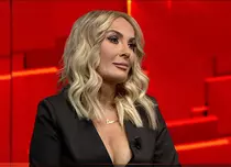 Daniela Gyorfi, la “40 de întrebări cu Denise Rifai”. „Sunteți mulțumită de cum v-au schimbat operațiile estetice?”