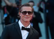 Cine este Ines de Ramon, noua iubită a lui Brad Pitt. E cu 29 de ani mai tânără decât celebrul actor