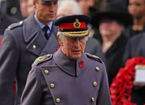 A fost făcut public un nou portret al regelui Charles al III-lea. Monarhul a primit un titlu care i-a aparținut tatălui său