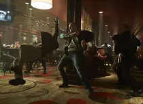Filme la TV azi, 18 noiembrie: „Joc periculos”, „Zâmbet de Mona Lisa”, „Competiția oficială”