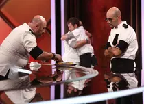 Mario Zahariea a fost eliminat de la Chefi la cuțite 2023. Ce greșeală de nepermis a făcut. Reacția soției sale