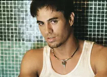 Enrique Iglesias cântă din nou la Bucureşti