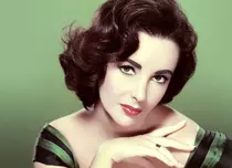 Liz Taylor a făcut-o geloasă pe Jackie Kennedy