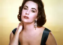 Bijuteriile lui Elizabeth Taylor, evaluate la 30 de milioane de dolari