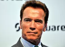 Fost guvernator, Arnold Schwarzenegger doarme în stradă