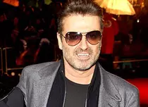 George Michael a dat 344.000 de dolari pe tratamente anti-anxietate