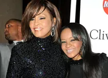 Fiica lui Whitney Houston, Bobbi Kristina Brown, a murit