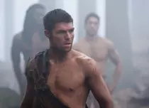 Se pregăteşte un spin-off la serialul „Spartacus”, despre Iulius Cezar