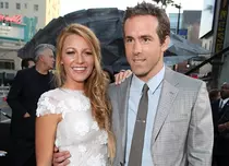 Ryan Reynolds vrea copii, Blake Lively se mai gândeşte