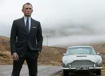 Avanpremieră regală pentru noul 007