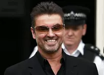 George Michael a renunţat la marijuana