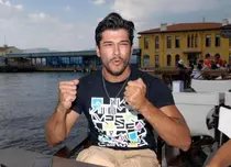 FOTO| Cine e Burak Özçivit, boierul Malkoçoğlu din “Suleyman Magnificul”