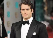 Henry Cavill ar putea să joace în continuarea „Fifty Shades of Grey”