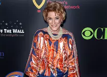 Ce se întâmplă cu Katherine în „Tânăr şi neliniştit”