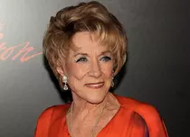 Jeanne Cooper din "Tânăr şi neliniştit" a murit