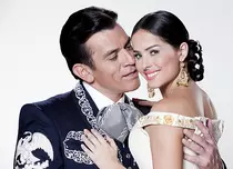 Danna Garcia şi Jorge Salinas au luat ore de canto pentru telenovela “Qué bonito amor”