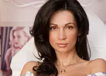 Nicoleta Luciu pleacă în vacanţă în Croaţia