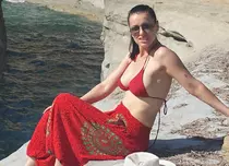 FOTO: Livia Taloi (“Trăsniţii”) şi-a petrecut vacanţa în Corfu