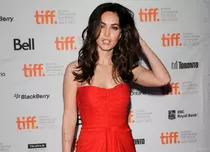 Megan Fox gătește doar de sărbători