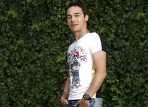 Răzvan Simion îşi aniversează ziua de naştere în Spania