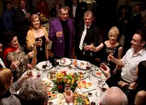 Ce vedem pe micile ecrane în weekendul 2 – 4 august