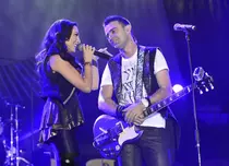 Andra şi Vunk lansează pe 19 septembrie piesa "Numai la doi"