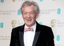 Ian McKellen va fi Sherlock Holmes