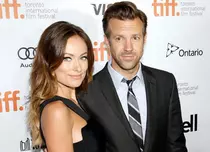 Actorii Olivia Wilde şi Jason Sudeikis vor deveni părinţi