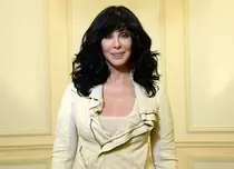 Cher: „Nu m-am mai privit în oglindă de câțiva ani”