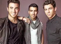 Trupa Jonas Brothers s-a destrămat