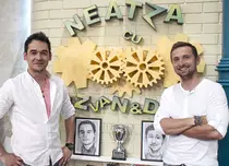 Răzvan şi Dani pleacă la Londra în „vizită de lucru”