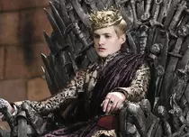 Jack Gleeson („Urzeala tronurilor”) joacă într-o piesă de teatru cu urși spațiali