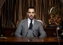 Jonathan Rhys Meyers şi-a luat salariul pentru „Dracula” cu întârziere