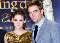 Kristen Stewart dă de pământ cu relaţia cu Robert Pattinson