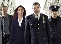 Sezonul 3 din "O familie de polițiști", în premieră la Universal Channel